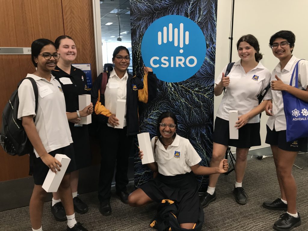 School students at CSIRO booth at Energy Club WA event